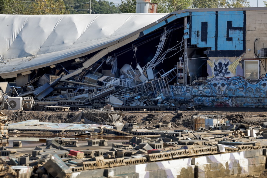 ΗΠΑ: Τουλάχιστον 200 νεκροί από τον τυφώνα Ελέν - Δείτε βίντεο και φωτογραφίες
