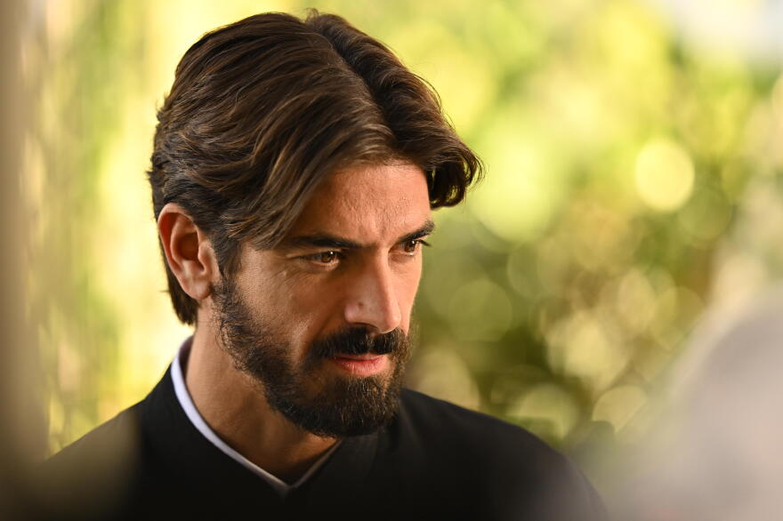 Η Μυθοπλασία ALPHA έχει σειρές για όλους!