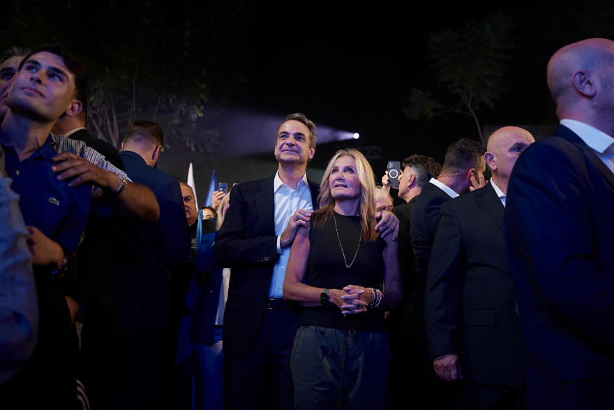 Μητσοτάκης στη Ρηγίλλης: Να χαρίσουμε στη ΝΔ τρεις συνεχόμενες κυβερνητικές θητείες 