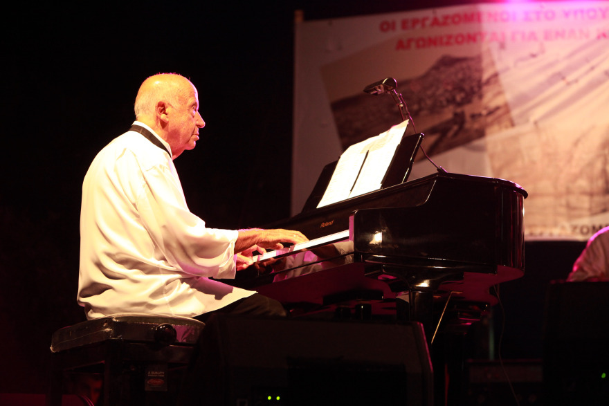 Πέθανε ο σπουδαίος συνθέτης Μίμης Πλέσσας - Στις 12 Οκτωβρίου θα γιόρταζε τα 100ά του γενέθλια