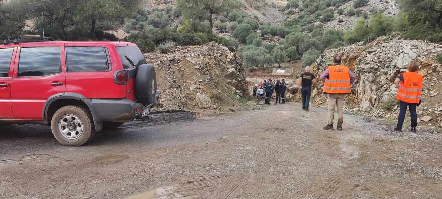 Καιρός: Έναν νεκρό και πολλές ζημιές άφησε πίσω της η «Κασσάνδρα»  - Υποχωρούν τα φαινόμενα, πού θα βρέξει σήμερα