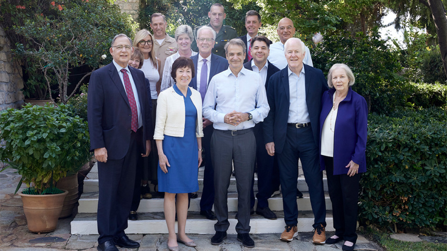 Ο Μητσοτάκης συναντήθηκε με Ρεπουμπλικανούς Γερουσιαστές στα Χανιά - Παρών ο Δένδιας