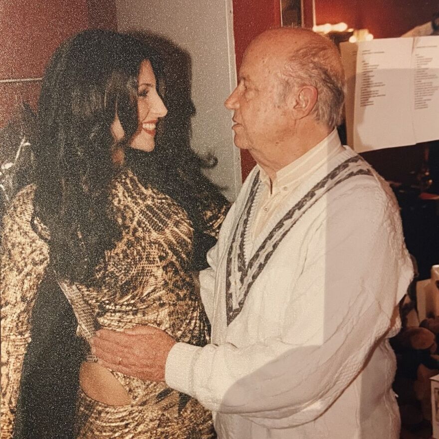 Έλενα Παπαρίζου για Μίμη Πλέσσα: Ευχαριστώ που μου δώσατε την ευκαιρία να είμαι από μικρό παιδί δίπλα σας