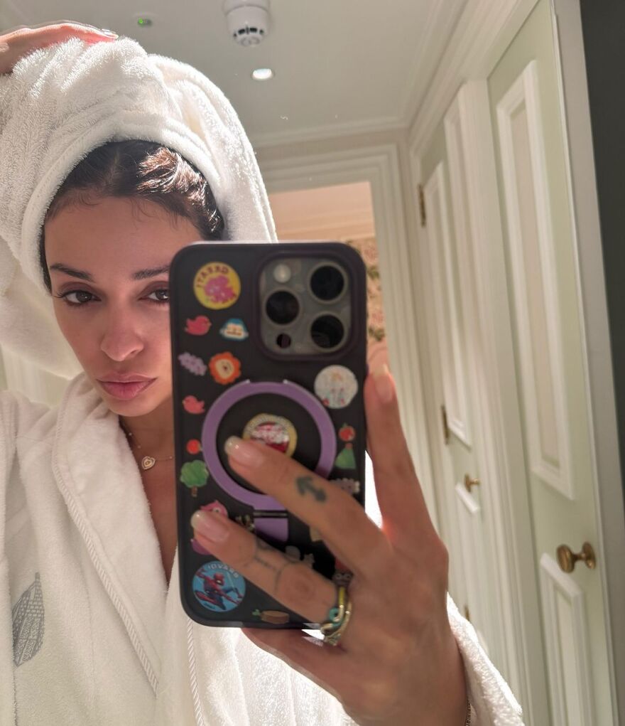 Ελένη Φουρέιρα: Δείχνει στους θαυμαστές της πώς πέρασε 48 ώρες στο Λονδίνο