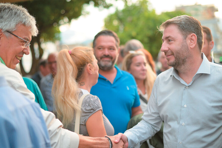 ΠΑΣΟΚ: Do or Die - Η τελευταία ευκαιρία για το κόμμα - Οι κάλπες βγάζουν τέλμα ή ισχυρή αντιπολίτευση