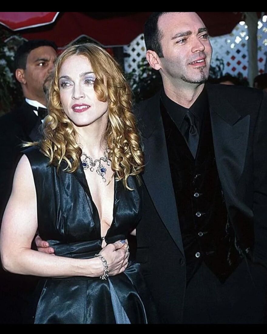 Η Μαντόνα στάθηκε στο πλευρό του αδερφού της Κρίστοφερ Τσικόνε μέχρι το τέλος - Οι εντάσεις στη σχέση τους και η συμφιλίωσή τους