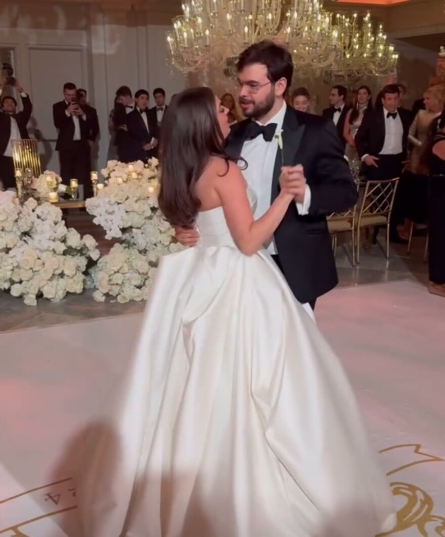 Τζον Κατσιματίδης: Ο γιος του δισεκατομμυριούχου παντρεύτηκε την αγαπημένη του στη Νέα Υόρκη - Δείτε φωτογραφίες και βίντεο