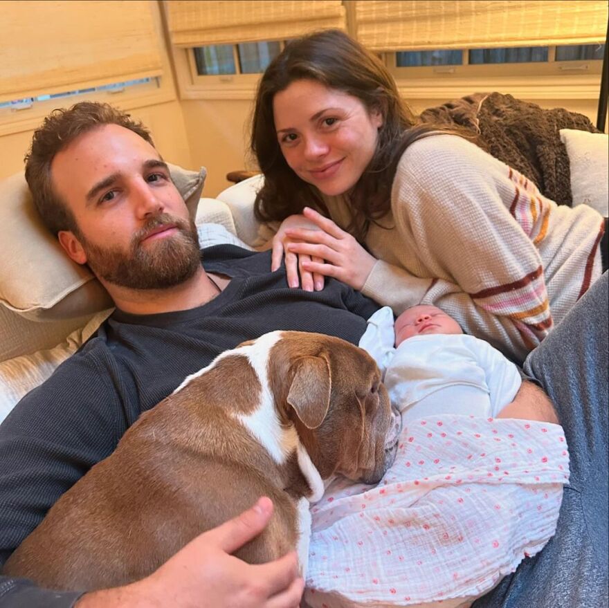 O Κλιντ Ίστγουντ έγινε παππούς για έκτη φορά