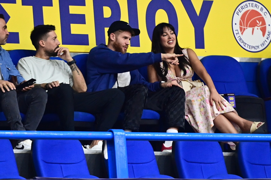 Τόμας Γουόκαπ: Στο Περιστέρι μαζί με την Εστρέλα Νούρι για το παιχνίδι με τη Μούρθια - Βίντεο 