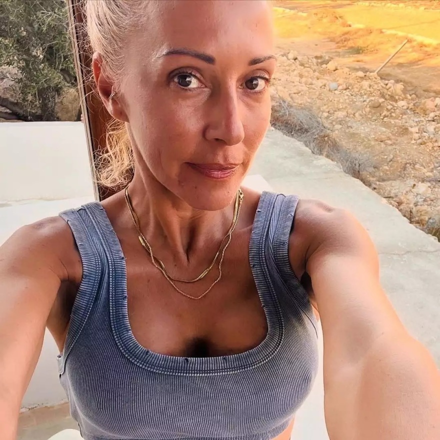 Απόστολος Λύτρας: Επιβεβαίωσε τη νέα του σχέση - Γνωρίζονται 16 χρόνια και είναι μαζί τον τελευταίο μήνα