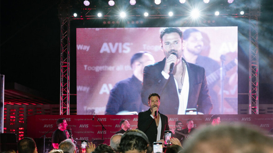 Η Avis γιορτάζει μια εποχή καινοτομίας