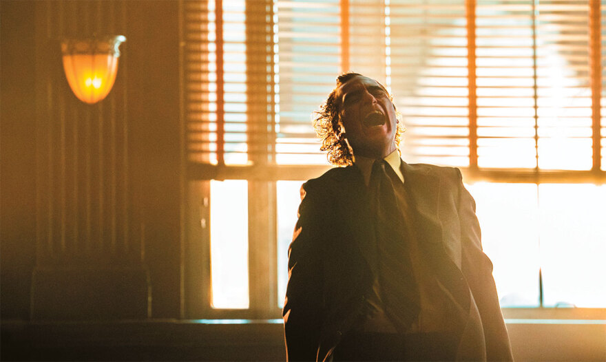 «Joker»: Είναι πολλά τα λεφτά - Το κόστος της ταινίας και οι... τρελές αμοιβές του Χοακίν Φίνιξ και της Lady Gaga