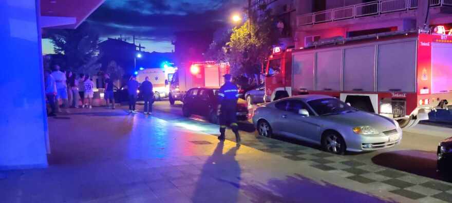 Αγρίνιο: Αναστάτωση από πτώση 12χρονου σε φρεάτιο πολυκατοικίας - Ο μαθητής δεν τραυματίστηκε σοβαρά 