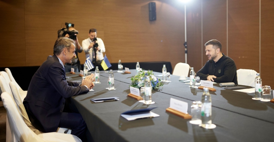 Κυριάκος Μητσοτάκης: Τετ α τετ με τον Βολοντίμιρ Ζελένσκι - Σταθερή η στήριξη της Ελλάδας στην Ουκρανία