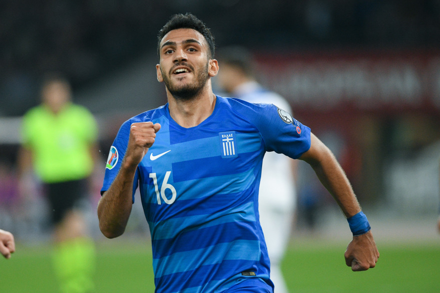 Βαγγέλης Παυλίδης: Ποιος είναι ο ήρωας του Γουέμπλεϊ - Το ξεκίνημα στη Θεσσαλονίκη, η θητεία σε Ολλανδία, Γερμανία και η απογείωση στη Μπενφίκα