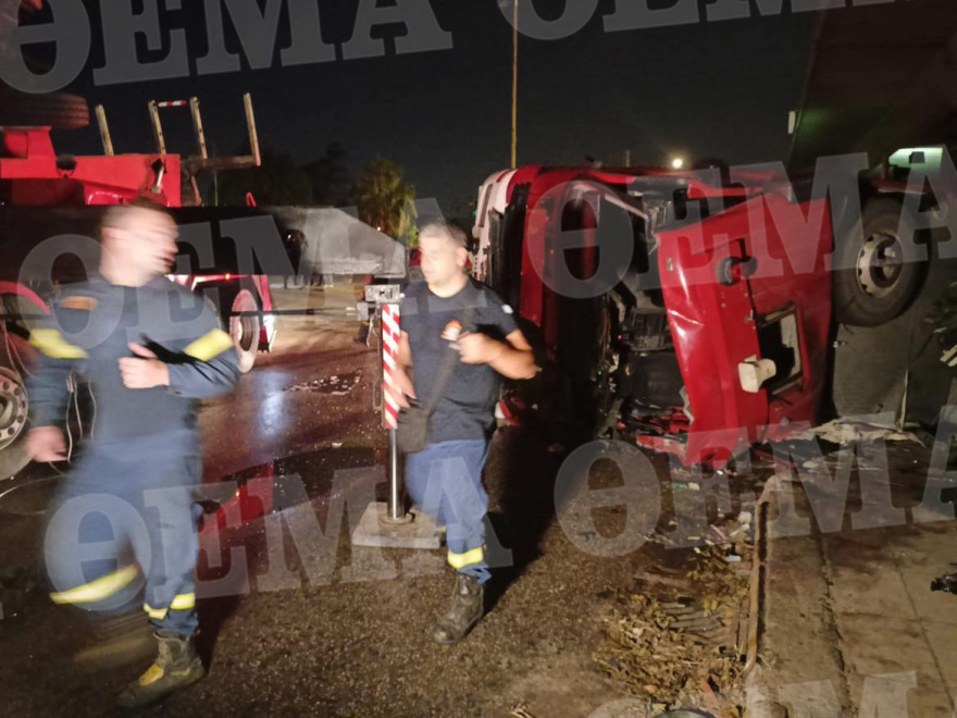 Ασπρόπυργος: Εκτροπή πυροσβεστικού οχήματος - Ένας νεκρός, δύο τραυματίες