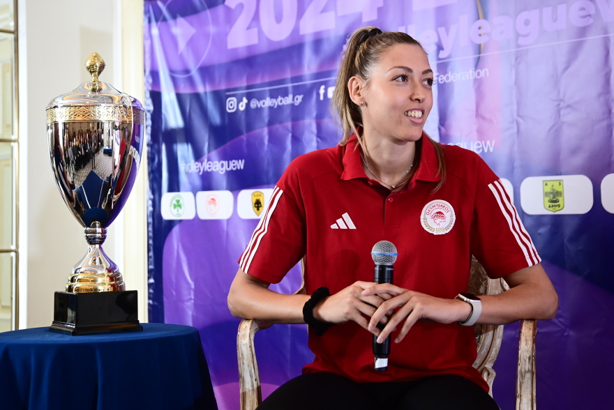 Volley League: Προανήγγειλε επαγγελματική λίγκα στις γυναίκες ο Βούρτσης 