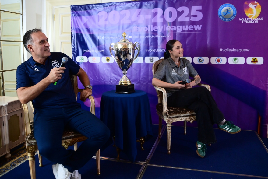 Volley League: Προανήγγειλε επαγγελματική λίγκα στις γυναίκες ο Βούρτσης 