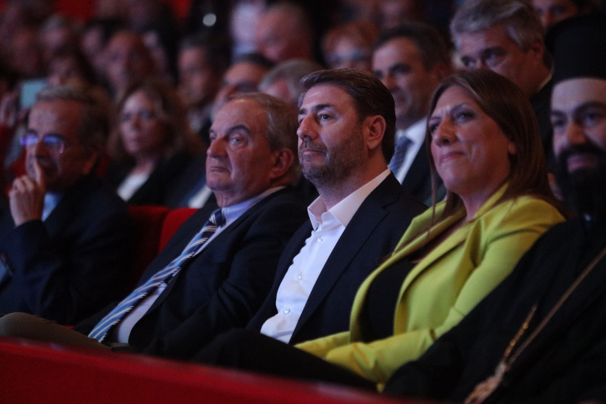 Νέα Δημοκρατία: Το παρασκήνιο της επανεμφάνισης των «πρώην» Καραμανλή και Σαμαρά και το μπλόκο σε Λατινοπούλου