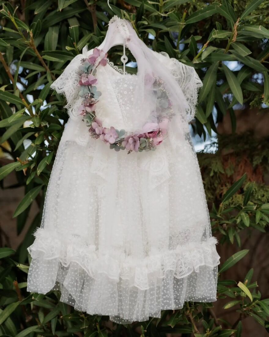 Θανάσης Τσαλταμπάσης: Μοιράστηκε φωτογραφίες από τον γάμο και τη βάφτιση της κόρης του