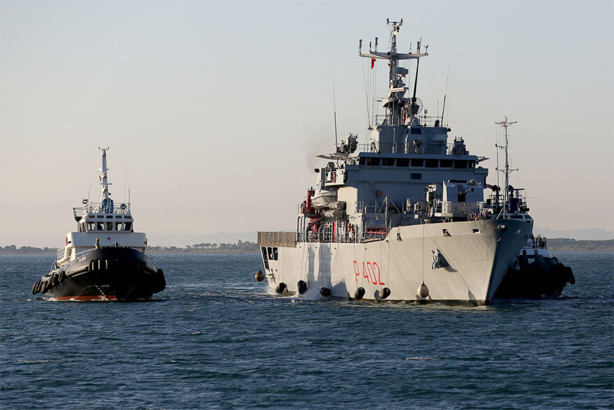 Αλβανία: Έφτασαν στο λιμάνι Σενγκίν οι πρώτοι 16 μετανάστες που θα μείνουν σε ιταλικό κέντρο υποδοχής στην περιοχή