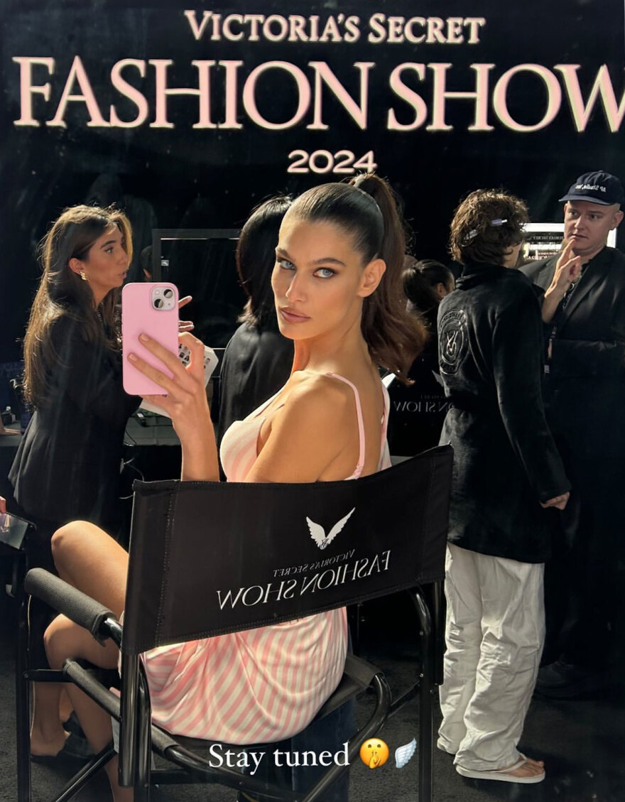 Ανθή Φακιδάρη: Έλαμψε στην πασαρέλα της Victoria's Secret - Ποιος είναι ο πρώτος «άγγελος» από την Ελλάδα