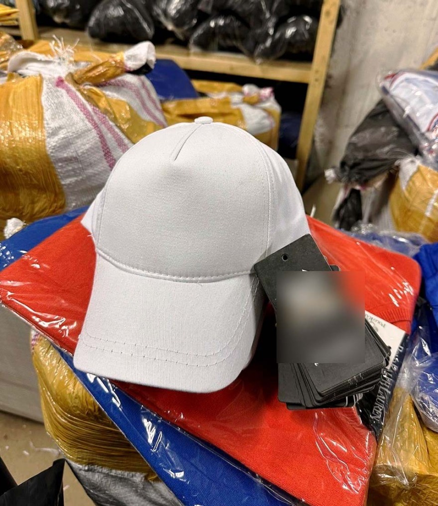 Θεσσαλονίκη: Εντοπίστηκε αποθήκη με πάνω από 16.000 «μαϊμού» προϊόντα - Πάνω από 420.000 ευρώ η ζημιά