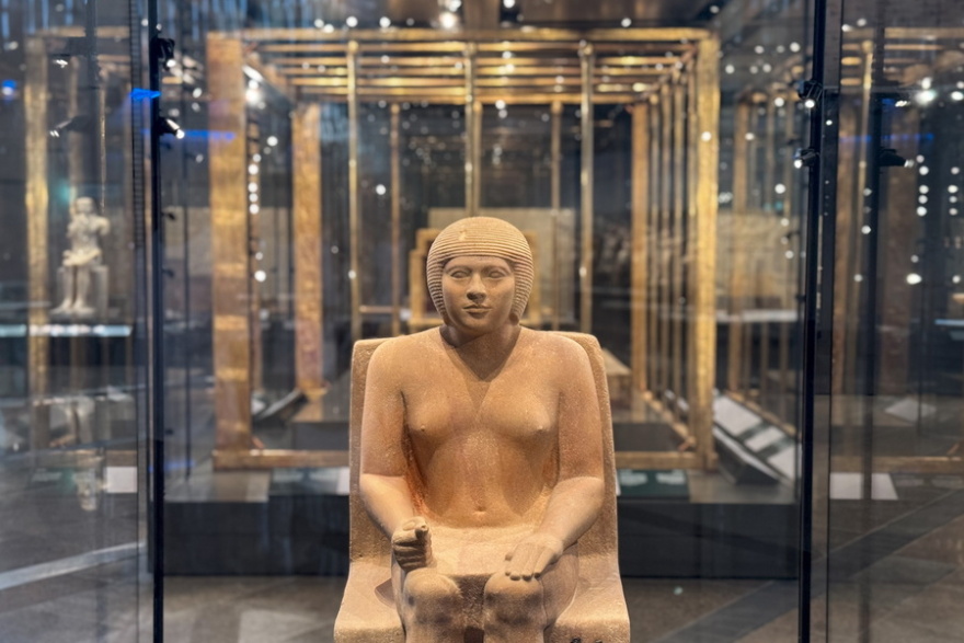 Κάιρο: Άνοιξε το «φαραωνικό» μουσείο με χιλιάδες θησαυρούς - Εντυπωσιάζουν τα εκθέματά του, δείτε φωτογραφίες