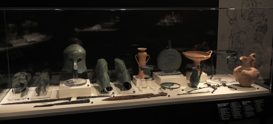 Μουσείο της Ακρόπολης: Φιλοξενεί μια έκθεση με αθέατα αρχαία αντικείμενα από το νοτιότερο άκρο της Ιταλίας - Δείτε φωτογραφίες