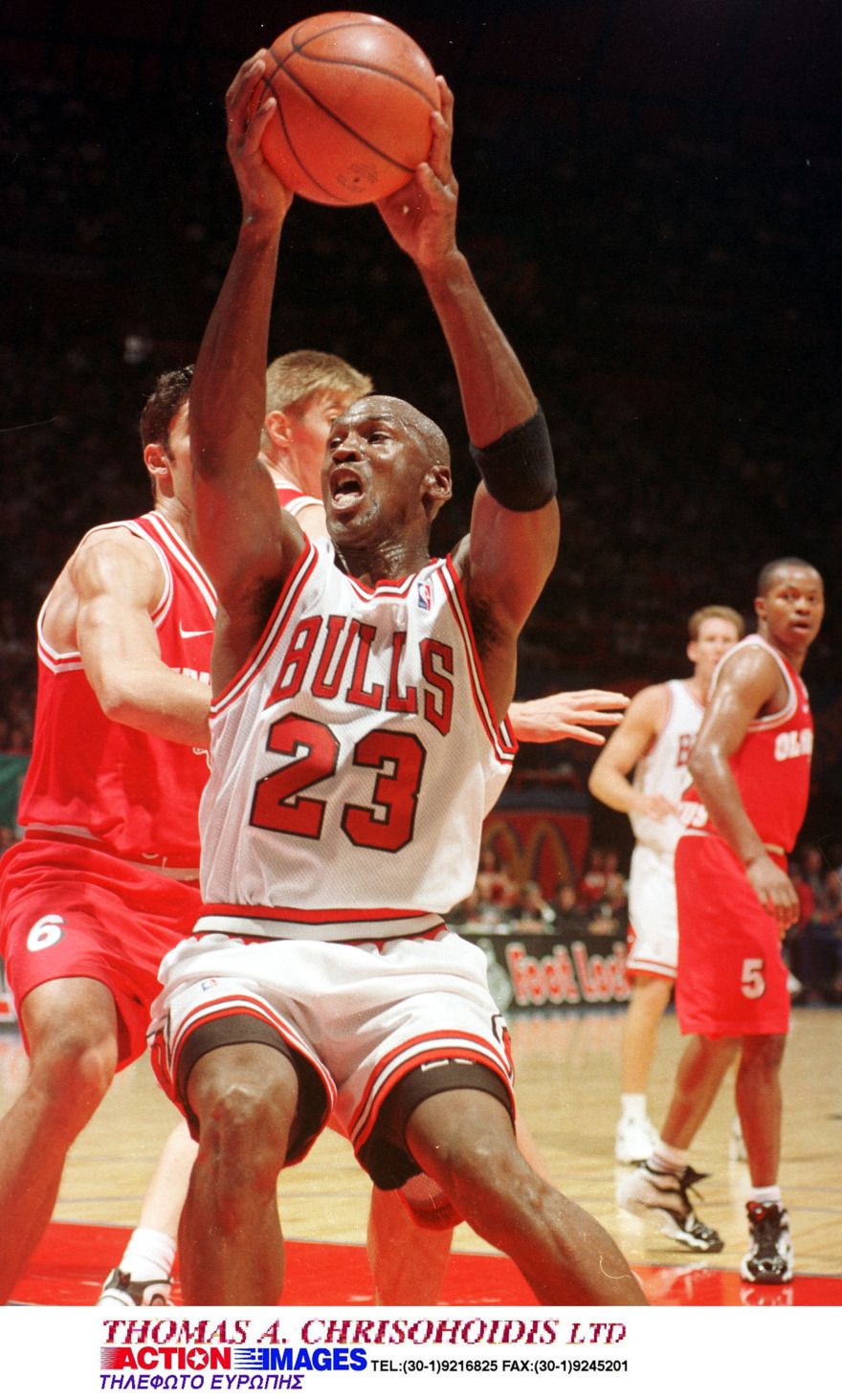 Ολυμπιακός: Η συνάντηση με τους Μπουλς του Τζόρνταν, πριν από 27 χρόνια στο Παρίσι - Βίντεο, φωτογραφίες 