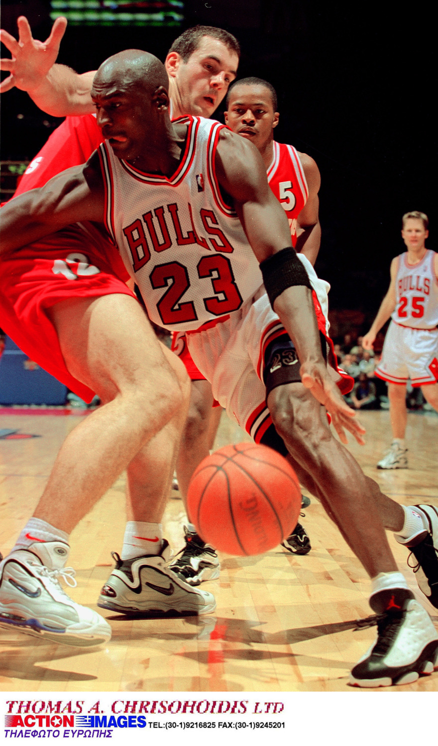 Ολυμπιακός: Η συνάντηση με τους Μπουλς του Τζόρνταν, πριν από 27 χρόνια στο Παρίσι - Βίντεο, φωτογραφίες 