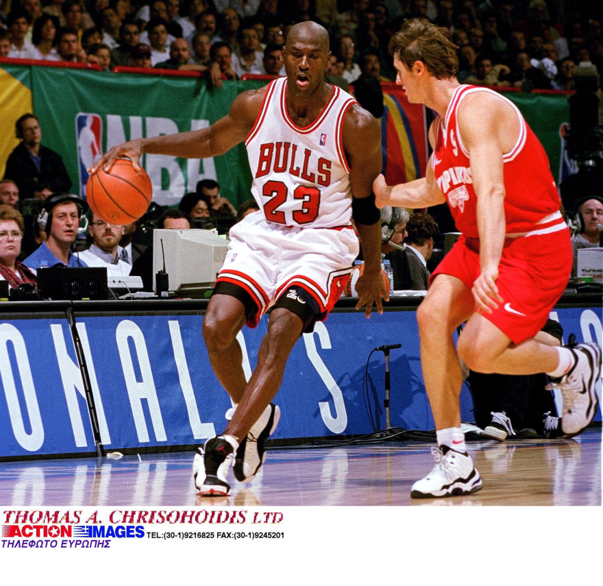 Ολυμπιακός: Η συνάντηση με τους Μπουλς του Τζόρνταν, πριν από 27 χρόνια στο Παρίσι - Βίντεο, φωτογραφίες 