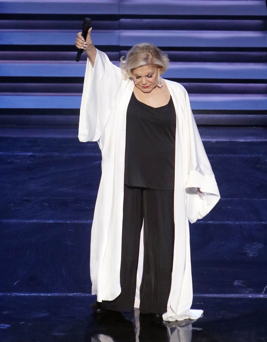 Η Μαρινέλλα πήρε τέτοια αγάπη από τον κόσμο που της έδωσε δύναμη, είπε η Ματίνα Παγώνη