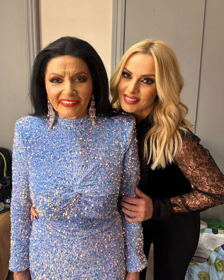 Ζωζώ Σαπουντζάκη: Η συνάντηση με την Πέγκυ Ζήνα - Τη γνώρισα κοριτσάκι, λέει η ηθοποιός