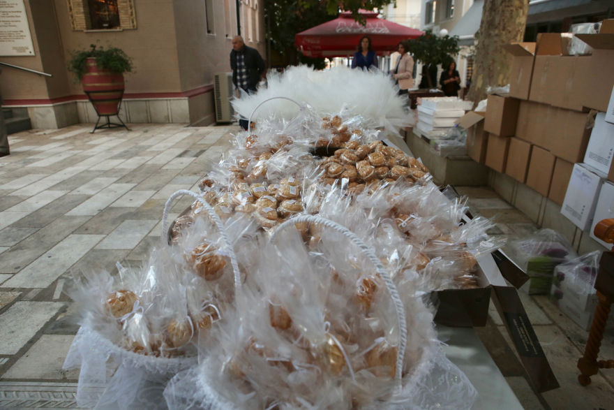 Παντρεύτηκε ο Χάρης Δούκας τη Γεωργία Πολυτάνου στη Θήβα - Βίντεο και φωτογραφίες 