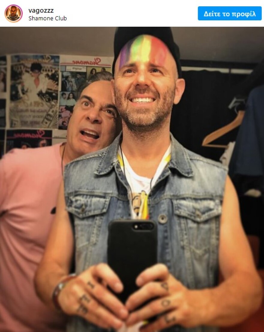 Φώτης Σεργουλόπουλος: Η μακροχρόνια σχέση και ο γάμος του με τον Βαγγέλη Γερασίμου - Ποιος είναι ο σύζυγος του παρουσιαστή 