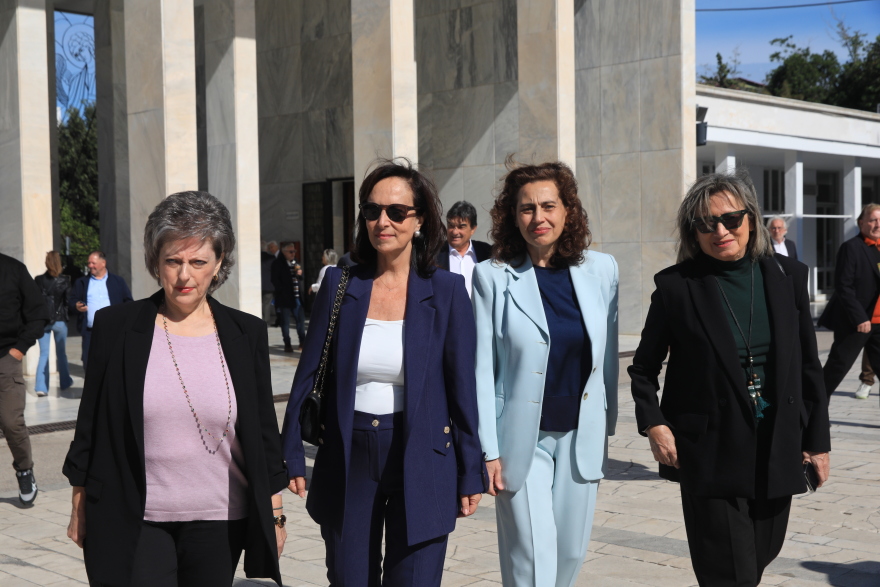 Το μνημόσυνο για τα τρία χρόνια από τον θάνατο της Φώφης Γεννηματά - Δείτε βίντεο και φωτογραφίες