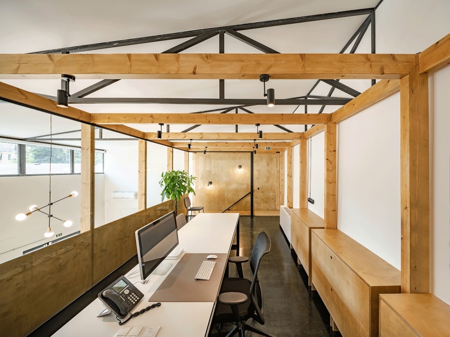 Στέφανος Κασσελάκης: Διαλέξε τα γραφεία στον Ταύρο γιατί ταίριαζαν στο προφίλ του, λέει η εκπρόσωπος τύπου