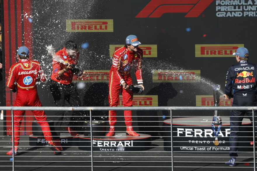 Θρίαμβος της Ferrari στο GP των ΗΠΑ: Πρώτος ο Λεκλέρ, ακολούθησε ο Σάινθ - Βάθρο τίτλου για Φερστάπεν - Bίντεο