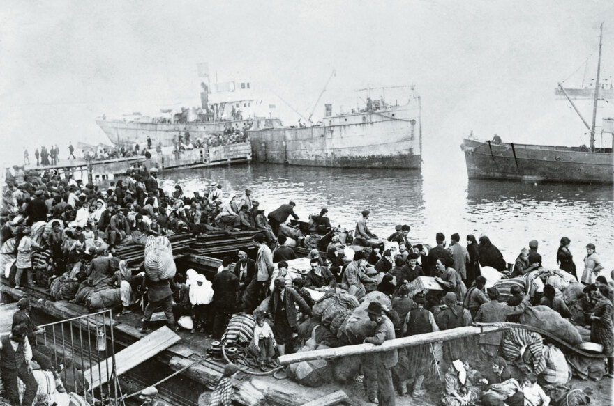 Ο Στεργιάδης, η άλωση της Σμύρνης και ο μαρτυρικός θάνατος του Μητροπολίτη Χρυσόστομου Ο Στεργιάδης, η άλωση της Σμύρνης και ο μαρτυρικός θάνατος του Μητροπολίτη Χρυσόστομου