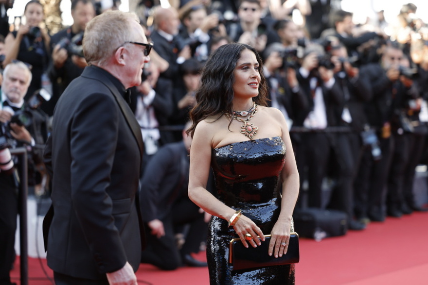 Δράμα: Ξεκινά γυρίσματα στα λατομεία Βώλακα παραγωγή του Netflix με Βενσάν Κασέλ, Κρις Έβανς, Άνια Τέιλορ-Τζόι και Σάλμα Χάγιεκ