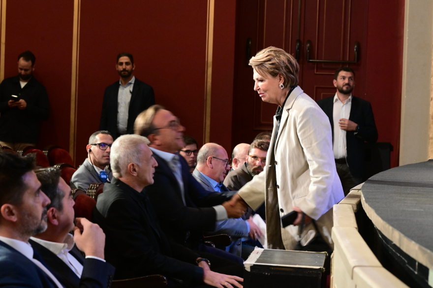 Τσίπρας: Άφησε ανοιχτό παράθυρο για ένα νέο «πολιτικό υποκείμενο αλλαγής»