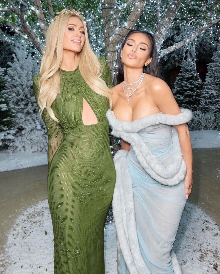 Πάρις Χίλτον για τα γενέθλια της Κιμ Καρντάσιαν: Αξίζεις όλη την ευτυχία, την επιτυχία και τη χαρά στον κόσμο