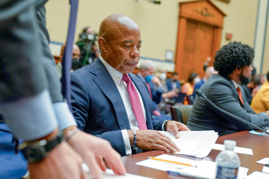 O Τραμπ θέλει τον Κατσιματίδη υποψήφιο δήμαρχο Νέας Υόρκης απέναντι στον Ερικ Ανταμς που έπαιρνε τα «δωράκια» από την Τουρκία