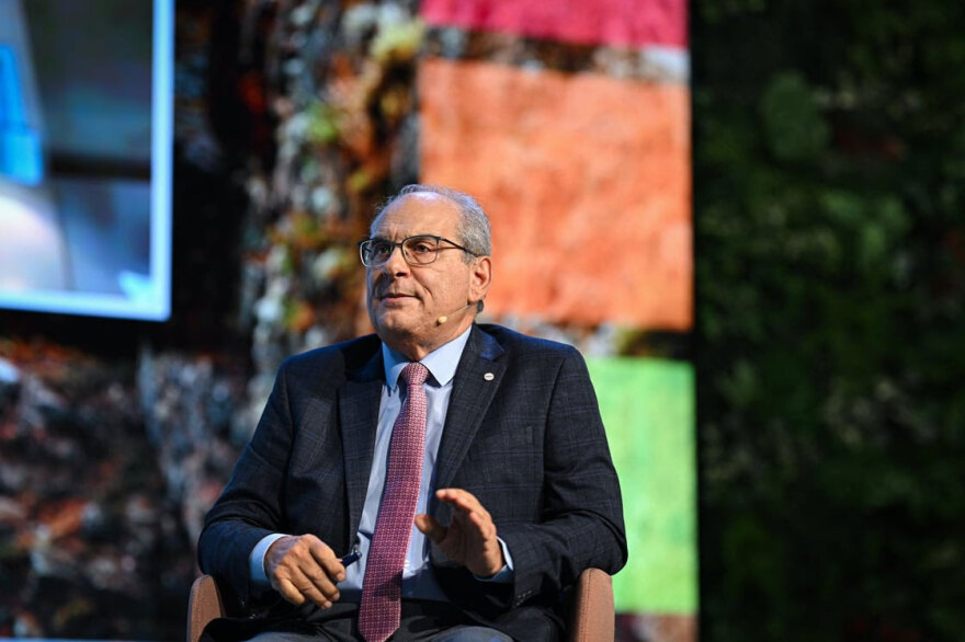 Airbnb: Φορολογικά έσοδα 830 εκατ. ευρώ από τη βραχυχρόνια μίσθωση - Τι είπε ο Πιτσιλής