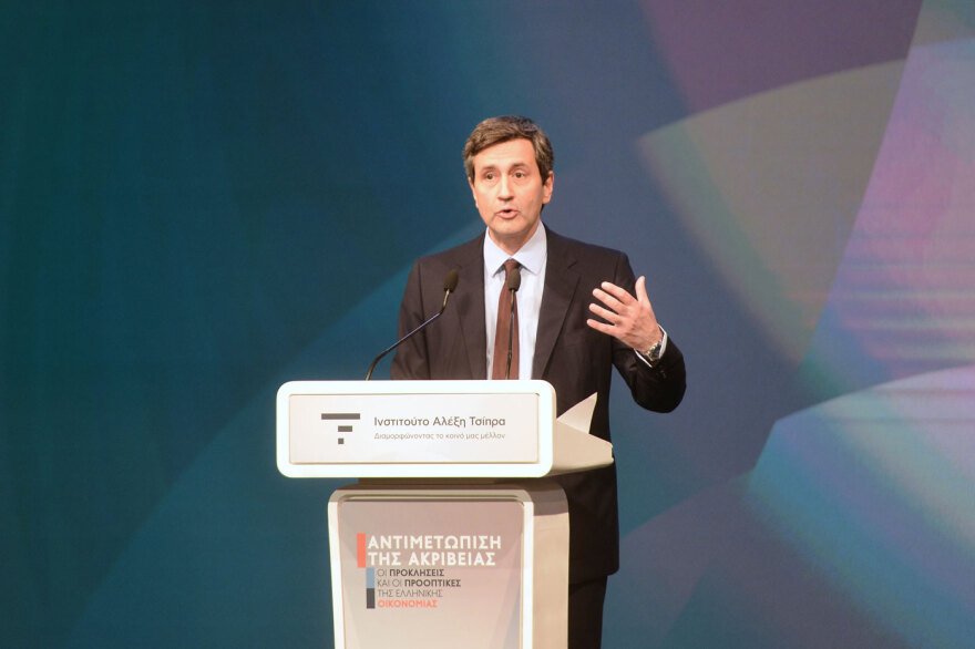 Τσίπρας: Άφησε ανοιχτό παράθυρο για ένα νέο «πολιτικό υποκείμενο αλλαγής»