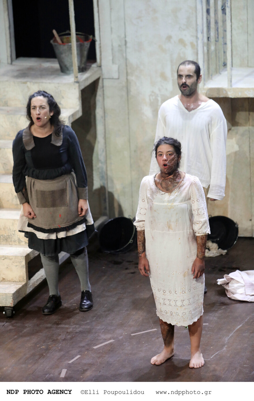 Σταύρος Θεοδωράκης: Παρακολούθησε την κόρη του στο θέατρο