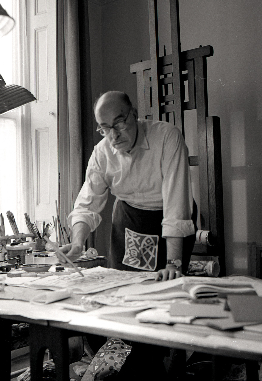 Νίκος Χατζηκυριάκος - Γκίκας: Φως στο μεγάλο ταξίδι του από τη Δύση στην Ανατολή ρίχνει η νέα έκθεση στο Μουσείο Μπενάκη