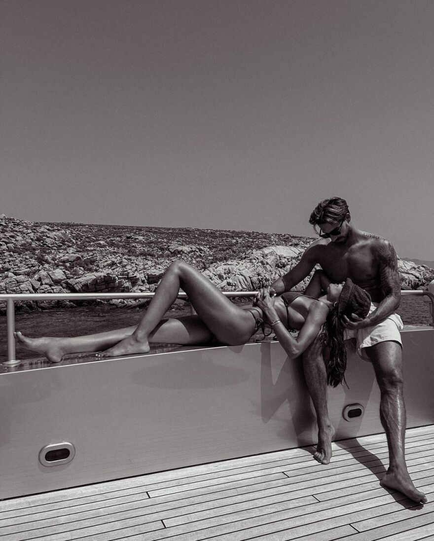 Ιζαμπέλ Γκουλάρτ: Αξίζεις ολόκληρο τον κόσμο, της γράφει ο Κέβιν Τραπ