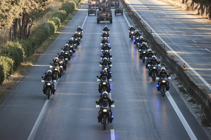 Θεσσαλονίκη: Εντυπωσιακές εικόνες από την πρόβα τζενεράλε για την στρατιωτική παρέλαση της 28ης Οκτωβρίου